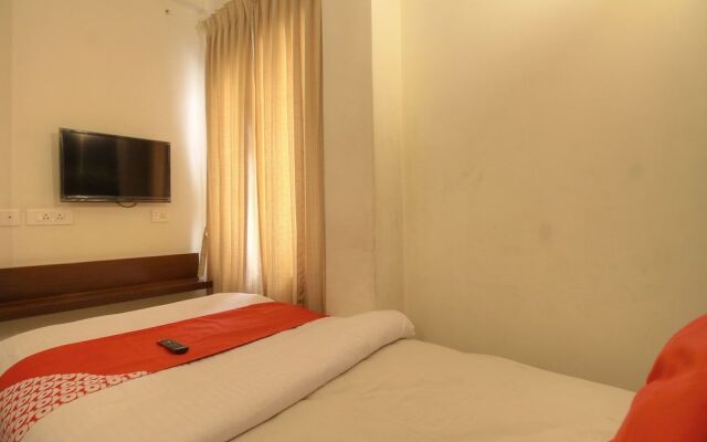 OYO 1531 Vels Grand Inn Hotel