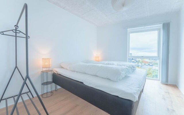 New / Stunning Sea View / Light / 3 Br