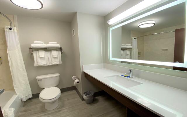 Holiday Inn Express & Suites Somerset Central by IHG