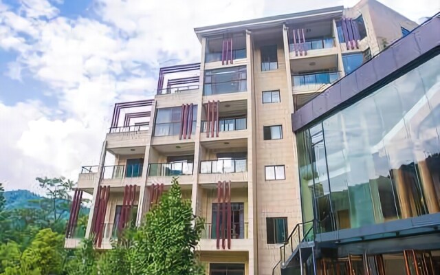 Qiliping Peninsula Hotel