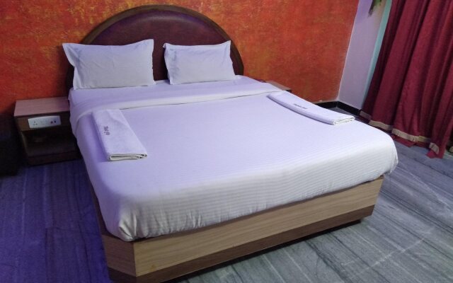 Hotel Temple City
