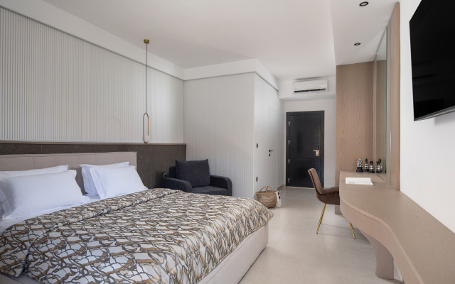Core Hotel Polychrono