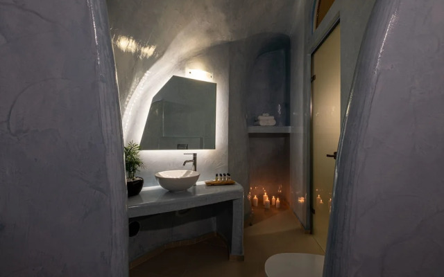 Santoterra Antigua Suites