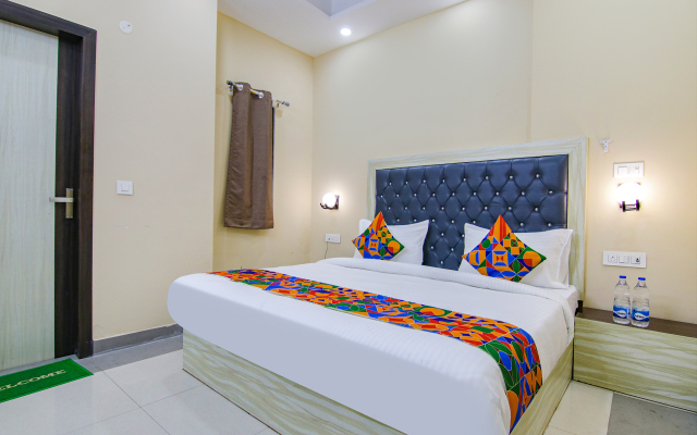 Fabhotel F9 Ashok Vihar