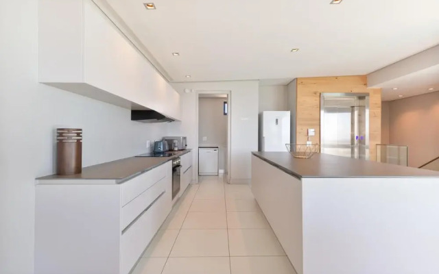 Amara 2 -designer Penthouse With Spectacular Views