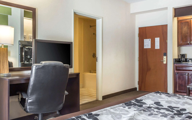 Sleep Inn & Suites