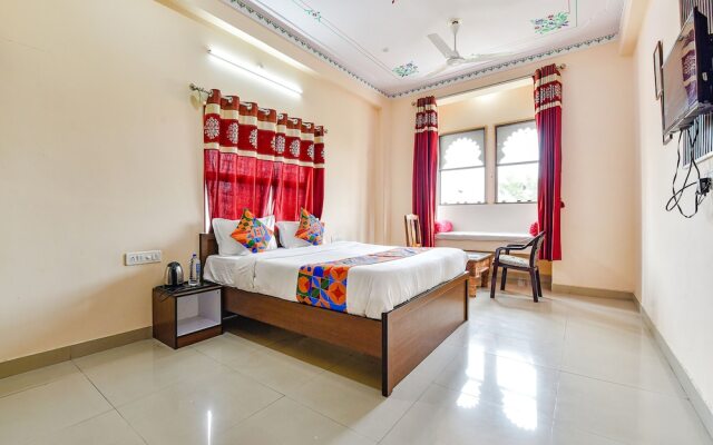 Fabhotel Prime Vallabh Villas