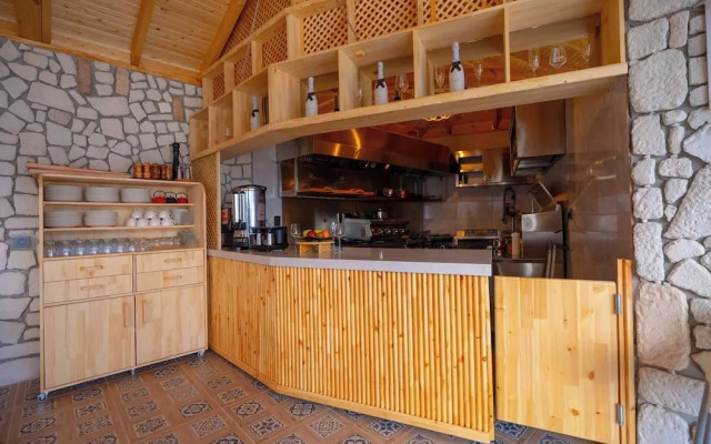 Ni̇sh Vadi̇ Sapanca