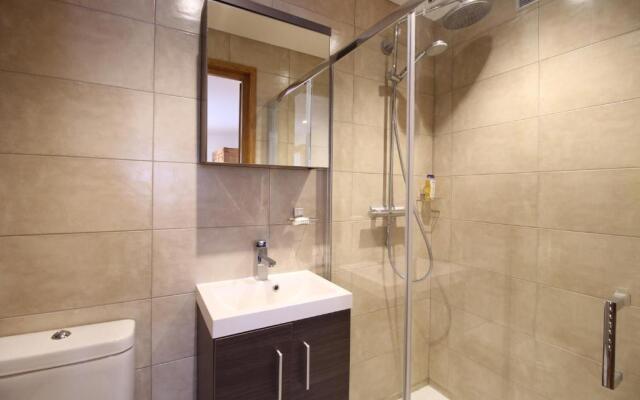 Chalet soFlo -4 FLOCONS OR - 3 Vallées - Saint-Martin-de-Belleville-9personnes-130m2