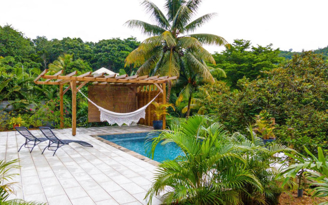 Résidence ZEN & CALM immense HAUT DE VILLA F4 avec piscine