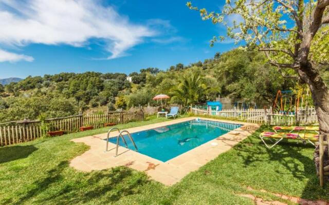 Casa El Olivarito Jubrique by Ruralidays