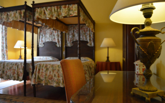 Hotel Rural Las Longueras
