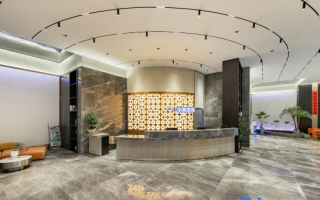 PHIREN Hotel Anji Jiuzhou Changshuo Plaza, Anji