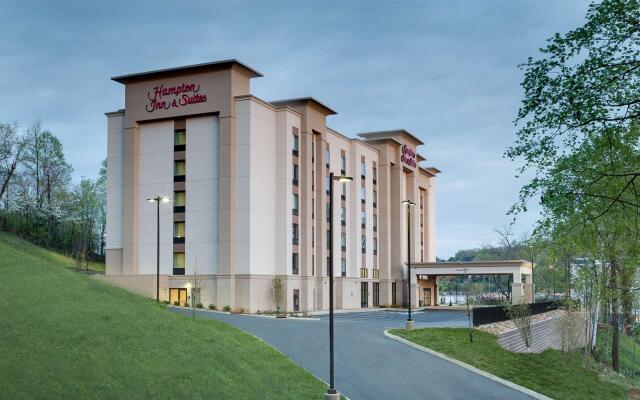 Hampton Inn & Suites Knoxville Papermill Drive