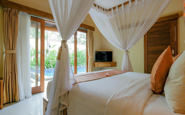 Lasanti Villas Seminyak Bali – Guest Rooms – Kuta