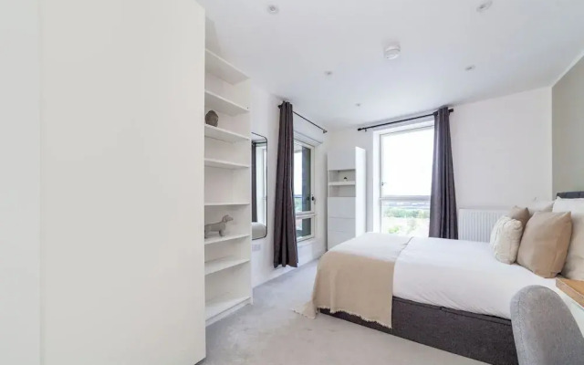 The Colindale Luxury Apartment