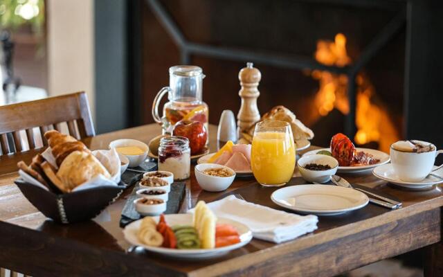 Algodon Wine Estates and Champions Club