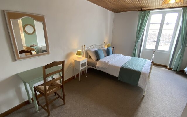 L ancien Cafe - Luxury Suites and Gites