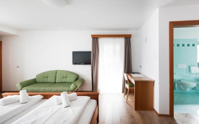 Hotel Garni Planaces