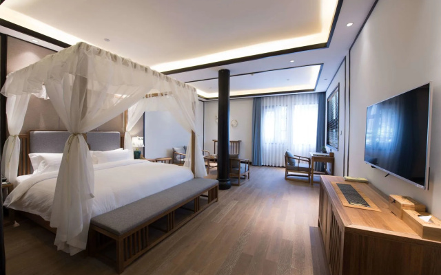 Chengdu Courtyard Hotel