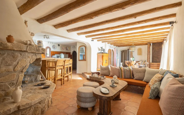 Villa Mistral Montiboli by Buccara