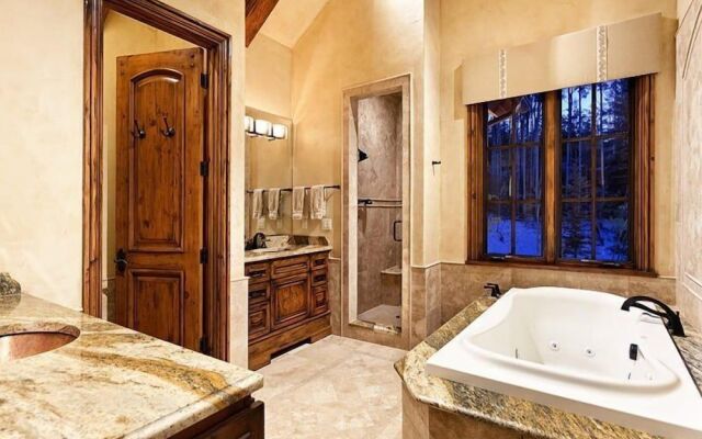 Snowmass Castle Hill