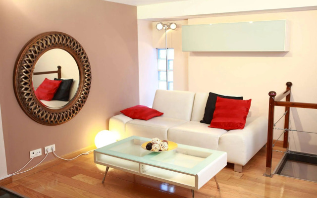 Holidays 2 Malaga Apartments