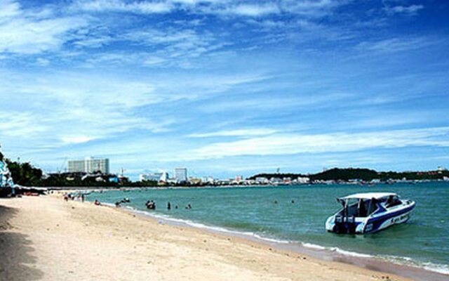 Thai City Palace Hotel