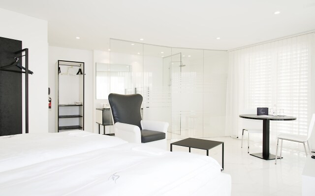 Longstay Residence Thessoni home - Self check in serviced apartments & Hotel