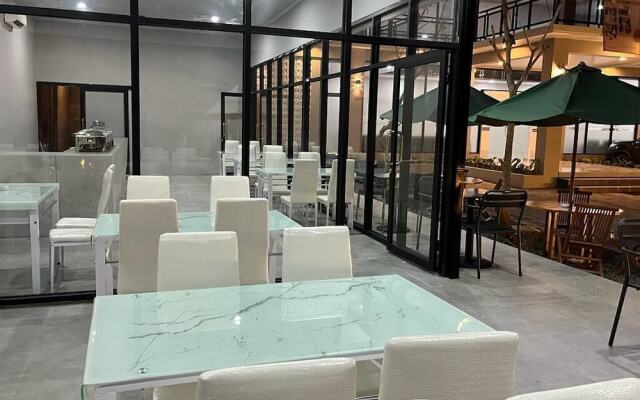 Genio Syariah Hotel Solo
