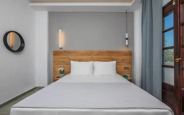 Eleon Suites & Apartments