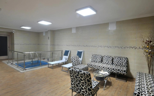 Rhiss Hotel Bostanci