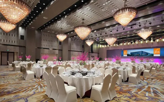 Nanjing ONE Hotel