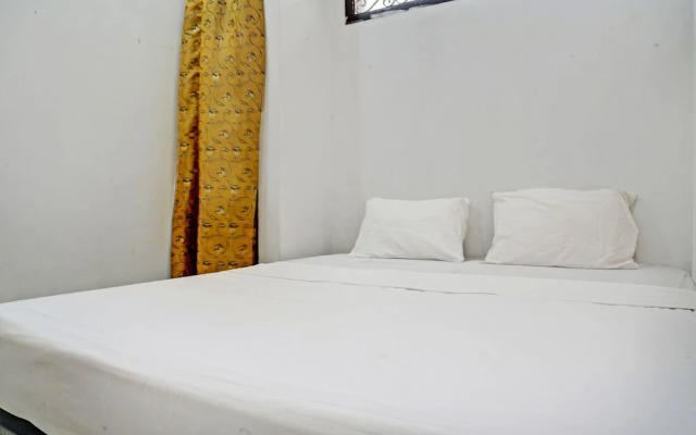 SPOT ON 93475 Garuda Homestay Syariah