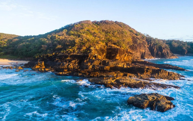 Unit 2 21 Park Cres Modern Stylish apartment