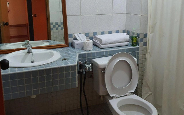 Seri Bulan Condominium