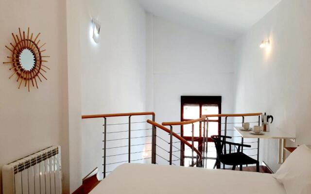 Apartamentos Candelario by gaiarooms