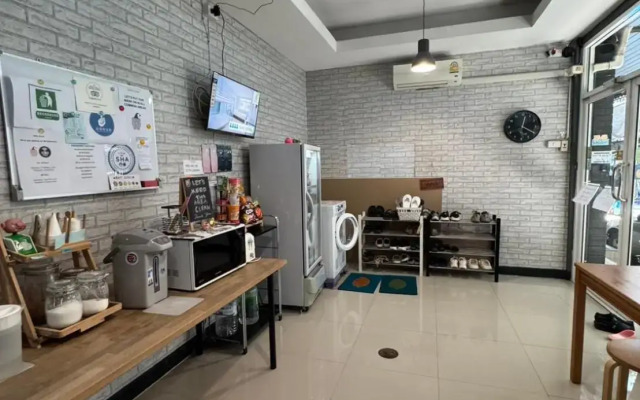 The Little Pig Sukhumvit