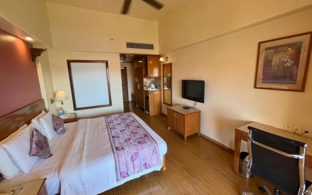 Acron Candolim Regina