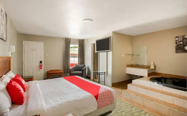 OYO Inn Dallas South