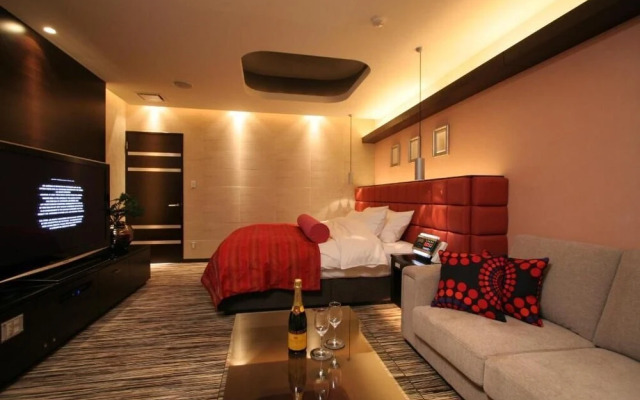HOTEL W - Adults Only