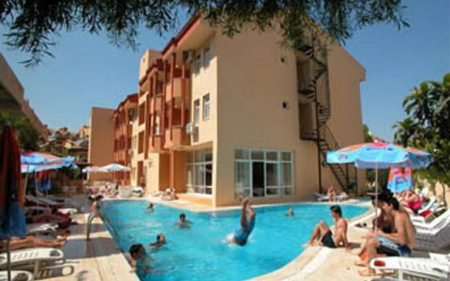 Club Aladdin Apartments