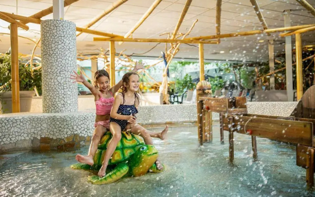 Beach Hotel Zandvoort BY Center Parcs