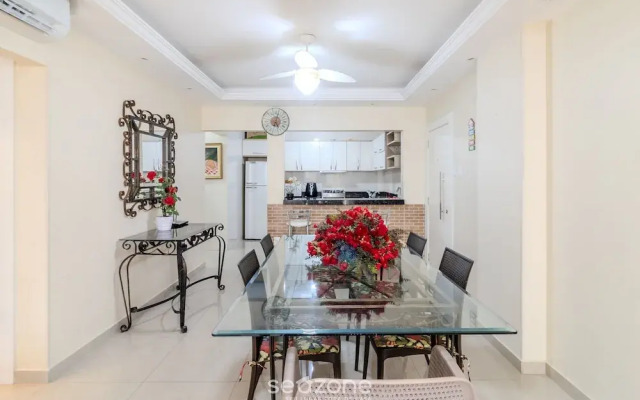 2BR Full apt Beachfront Ese0102