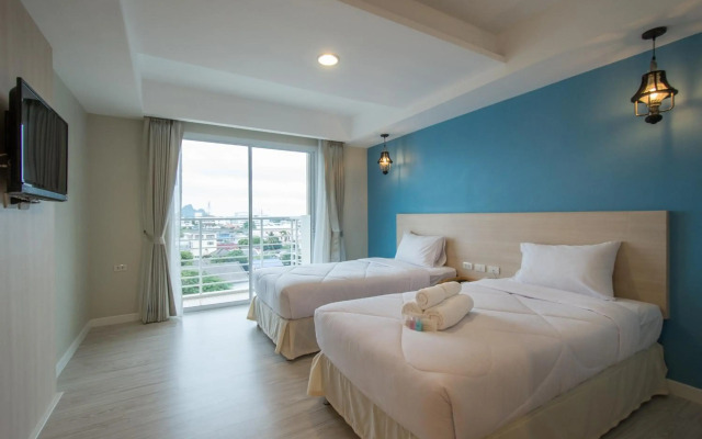 Prachuap Grand Hotel