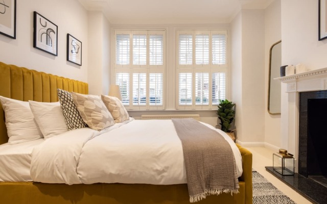 The Sands End Secret - Stylish 2BDR Flat with Garden