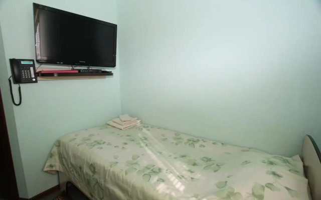 E-hotel