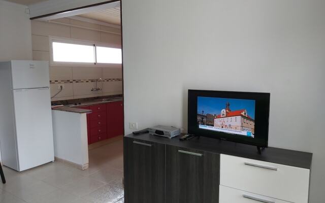 Flipper Top Suites
