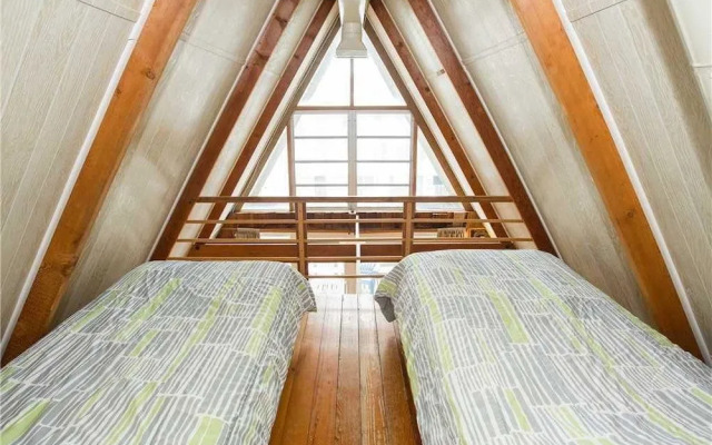 Sea Loft by RedAwning