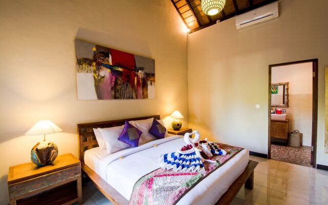 Seminyak Happy Villa